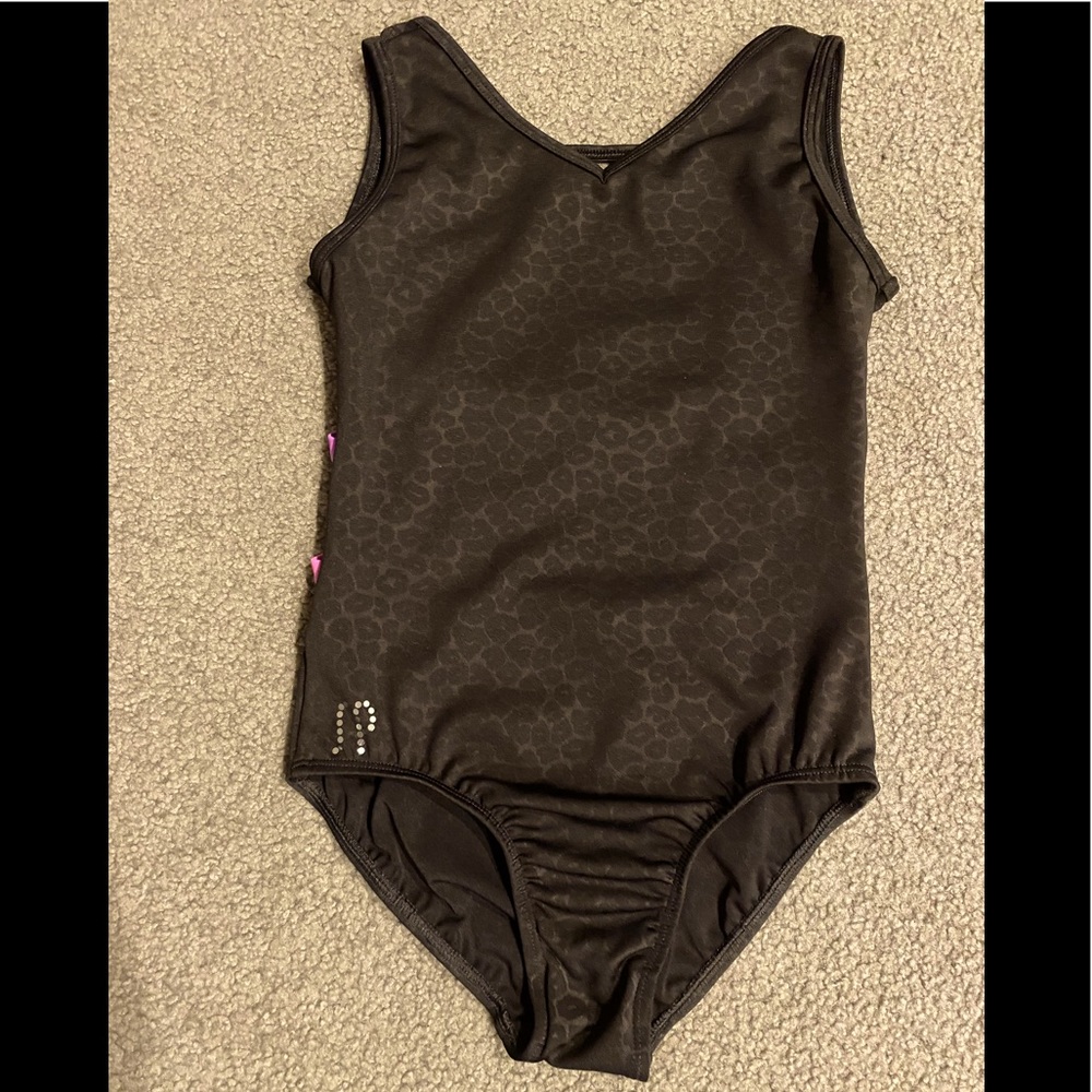 ⭐️ SOLD ⭐️ EUC SylviaP fiesta leotard